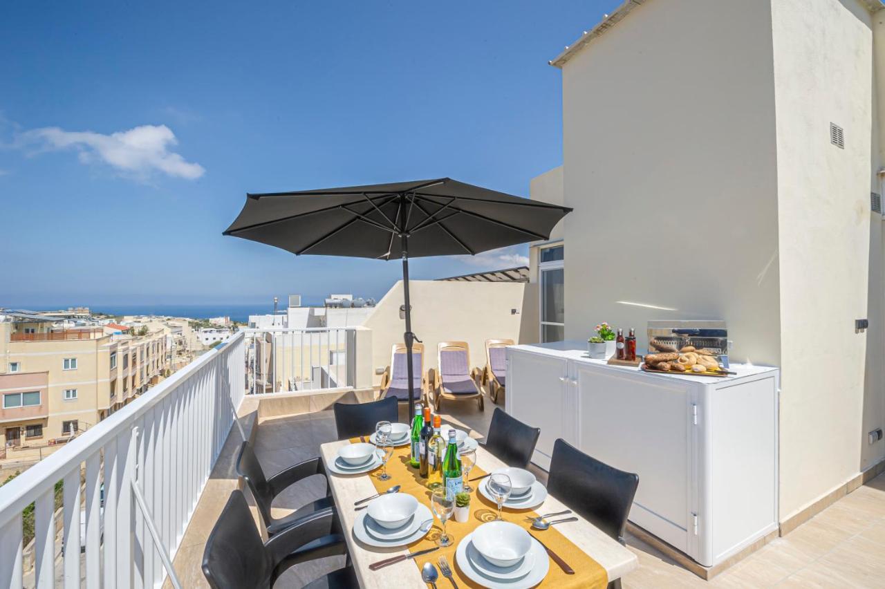 Summer Breeze Penthouse With Private Hot Tub & Terrace With Panoramic Views, By Getawaysmalta 멜리에하 외부 사진
